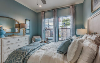 Colors That Make a Small Room Look Bigger - bedroom