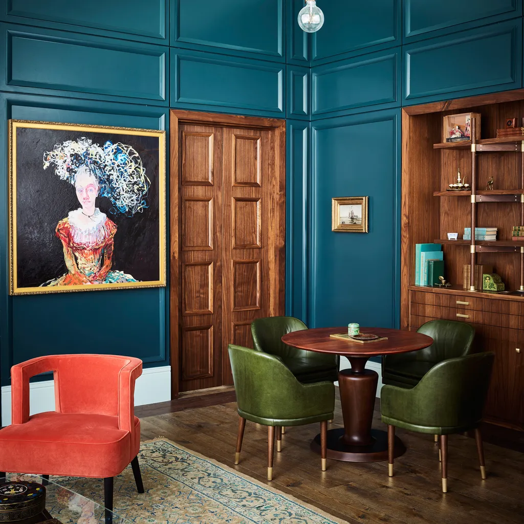 Perry-Lane-Hotel_2019_PerryLaneHotel_Lounge-1